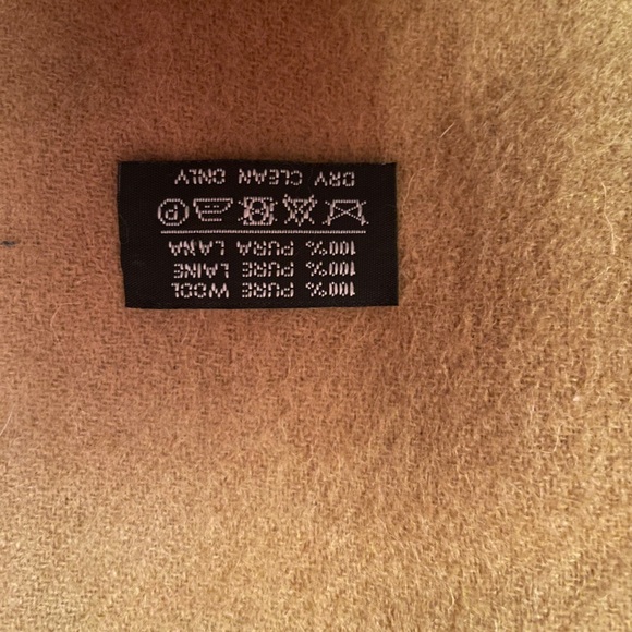 YSL Scarf - Picture 4 of 4